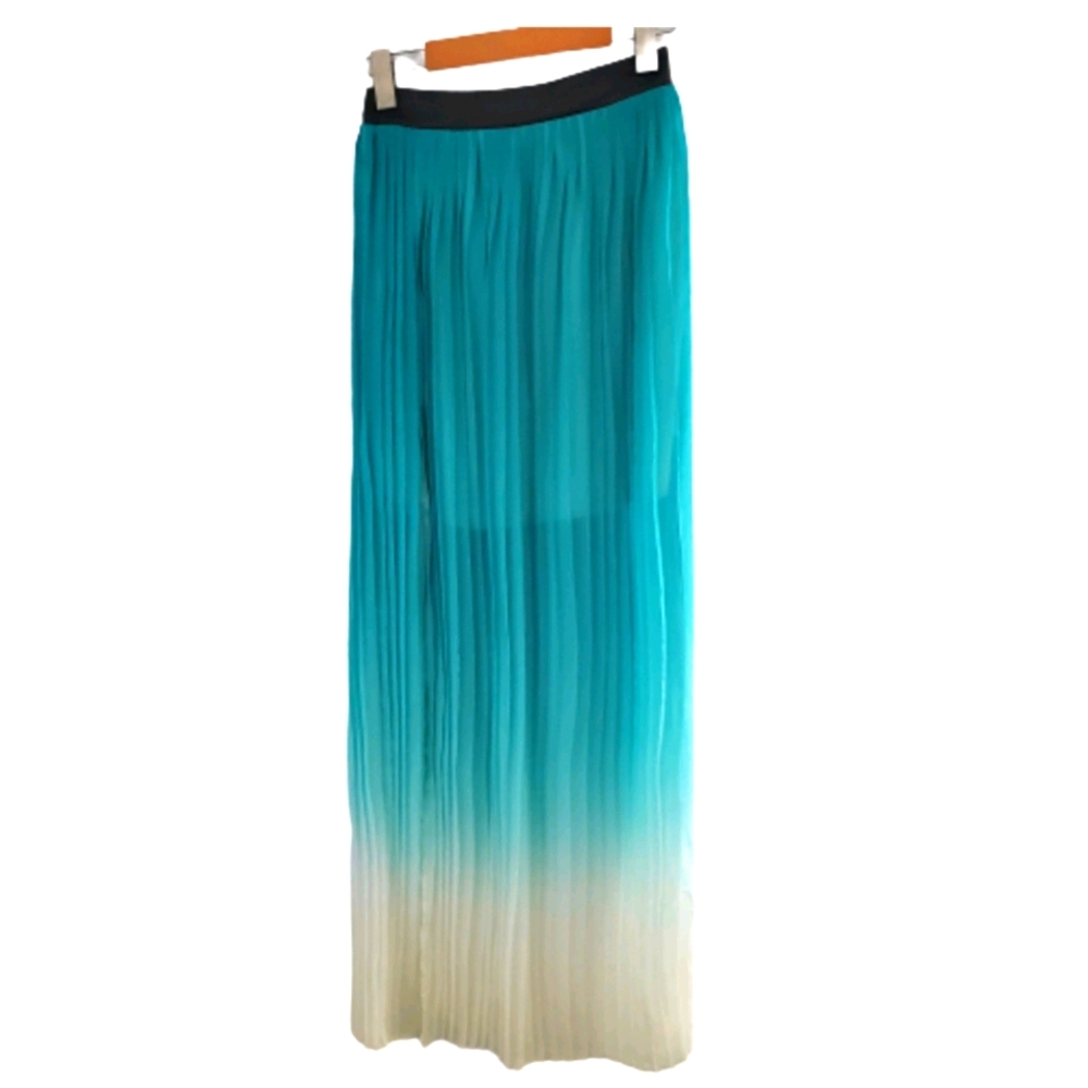 Missguided Two Ton Pleated Skirt w/ Thigh Slit, 8